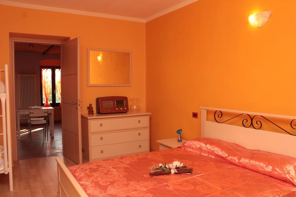 I Boidi Apartment Nizza Monferrato Phòng bức ảnh
